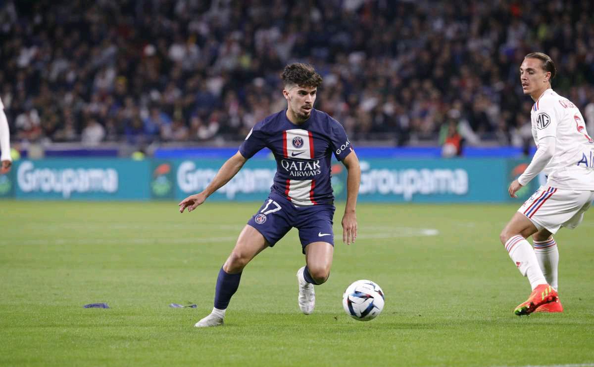 尤具威胁 尤具威胁