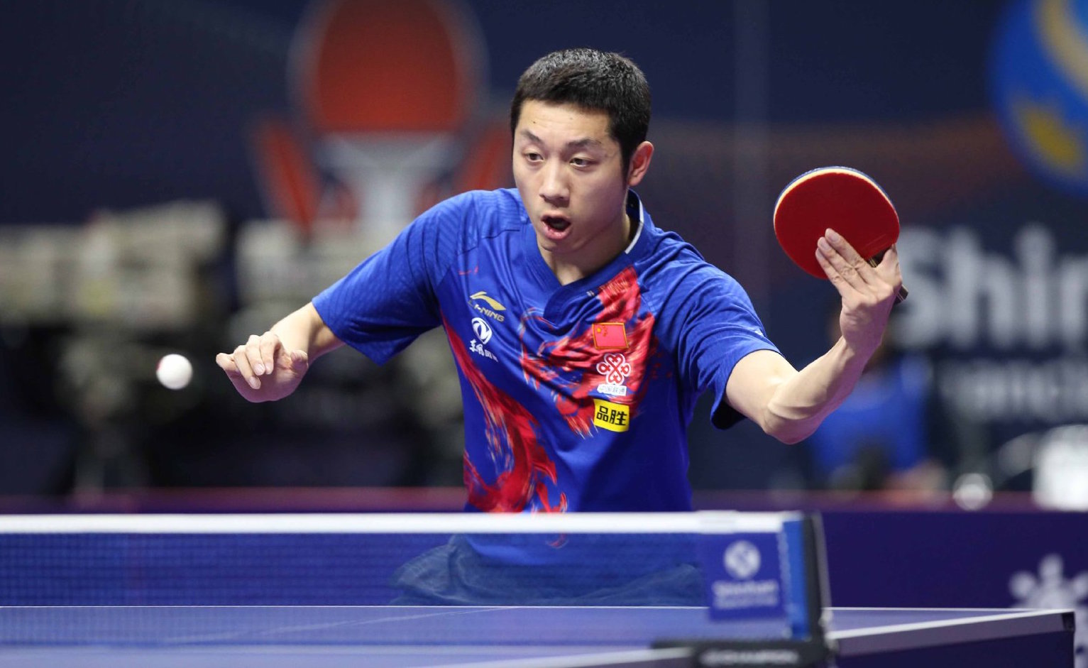 对阵直接竞 对阵直接竞