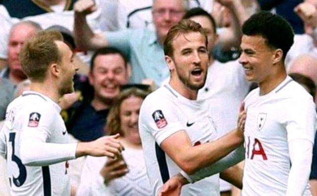 随着中国足 随着中国足